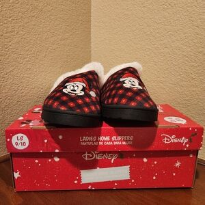 Disney Ladies Home Slippers 9/10